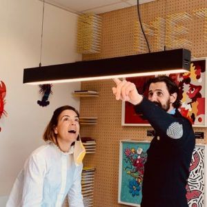 Origin'air fly dans un bureau